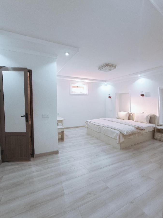 Dari Zanjir Hotel ซามาร์คันด์ ภายนอก รูปภาพ